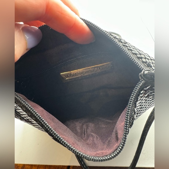 WHITING & DAVIS MESH SHOULDER BAG - Picture 5 of 5